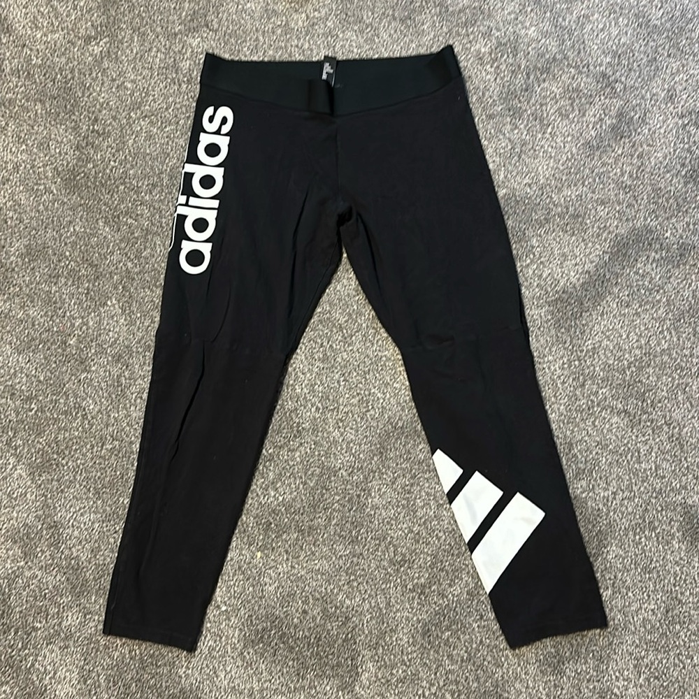 Women’s Adidas sports leggings